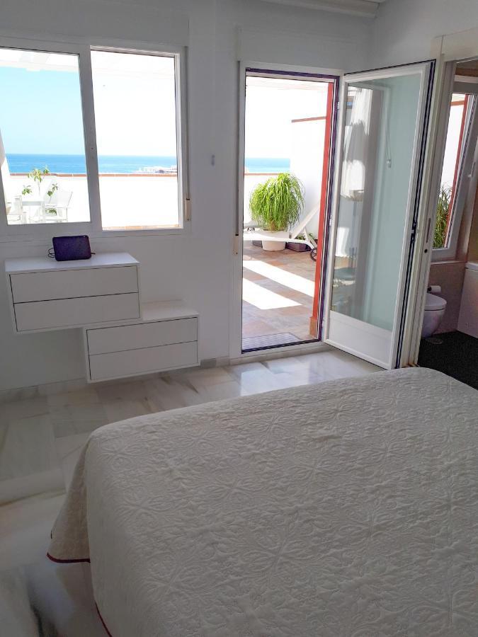 Atico Duplex Con Vistas Al Mar. Dos Plazas De Garaje Διαμέρισμα Τορρεμολίνος Εξωτερικό φωτογραφία