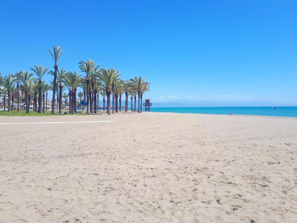 Atico Duplex Con Vistas Al Mar. Dos Plazas De Garaje Διαμέρισμα Τορρεμολίνος Εξωτερικό φωτογραφία